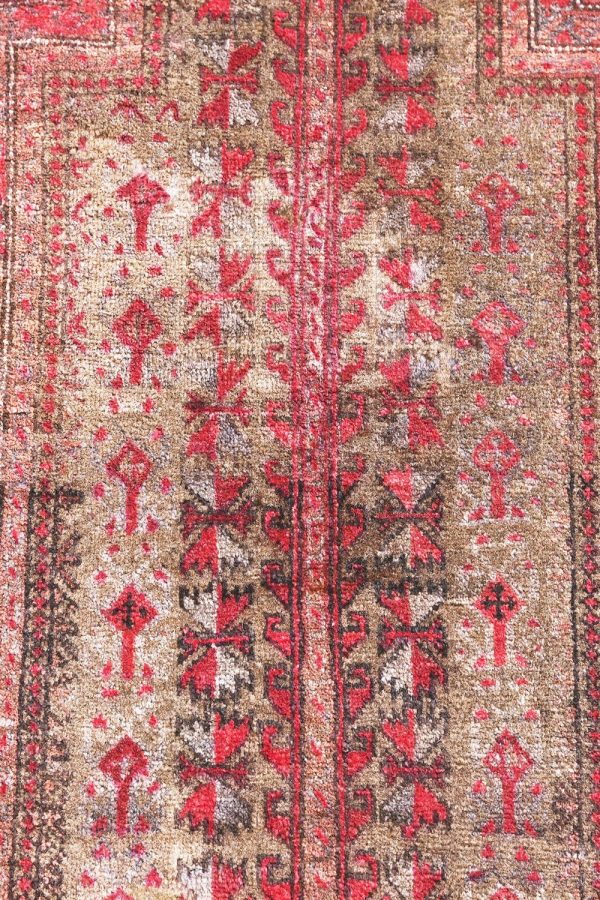 سجاد صلاة بلوش-سلم إلى ما هو أبعد من ذلك