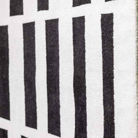 مجموعة باوهاوس -الشطرنج غير المتماثل