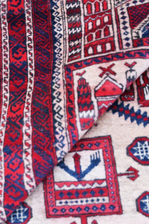 سجاد صلاة بلوش-بيت العبادة
