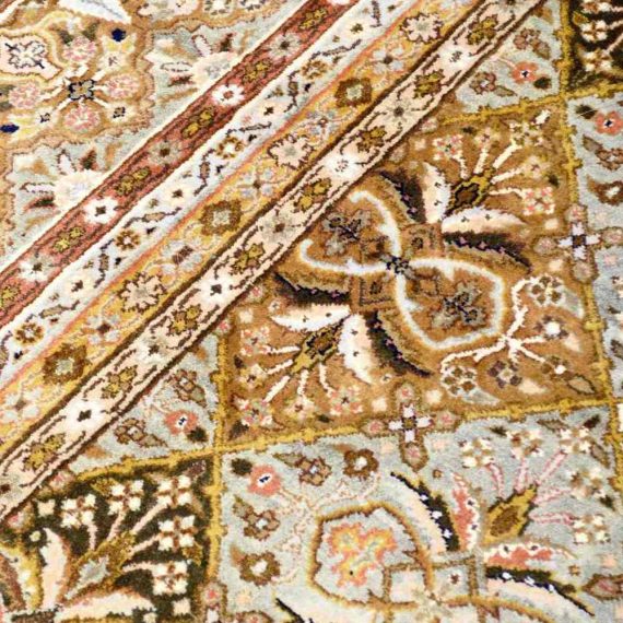 مجموعة سجن موغل -الماس المزخرف